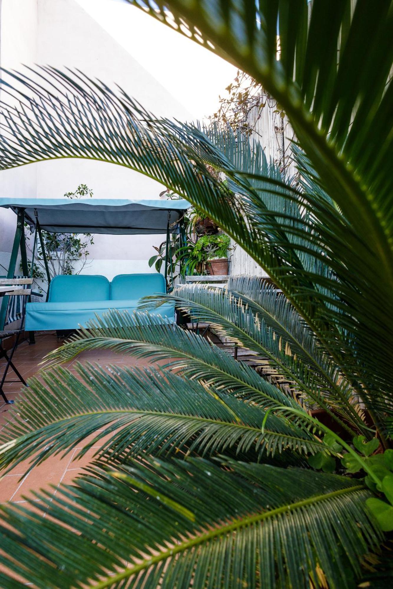 Civico13 Bed & Breakfast เนเปิลส์ ภายนอก รูปภาพ
