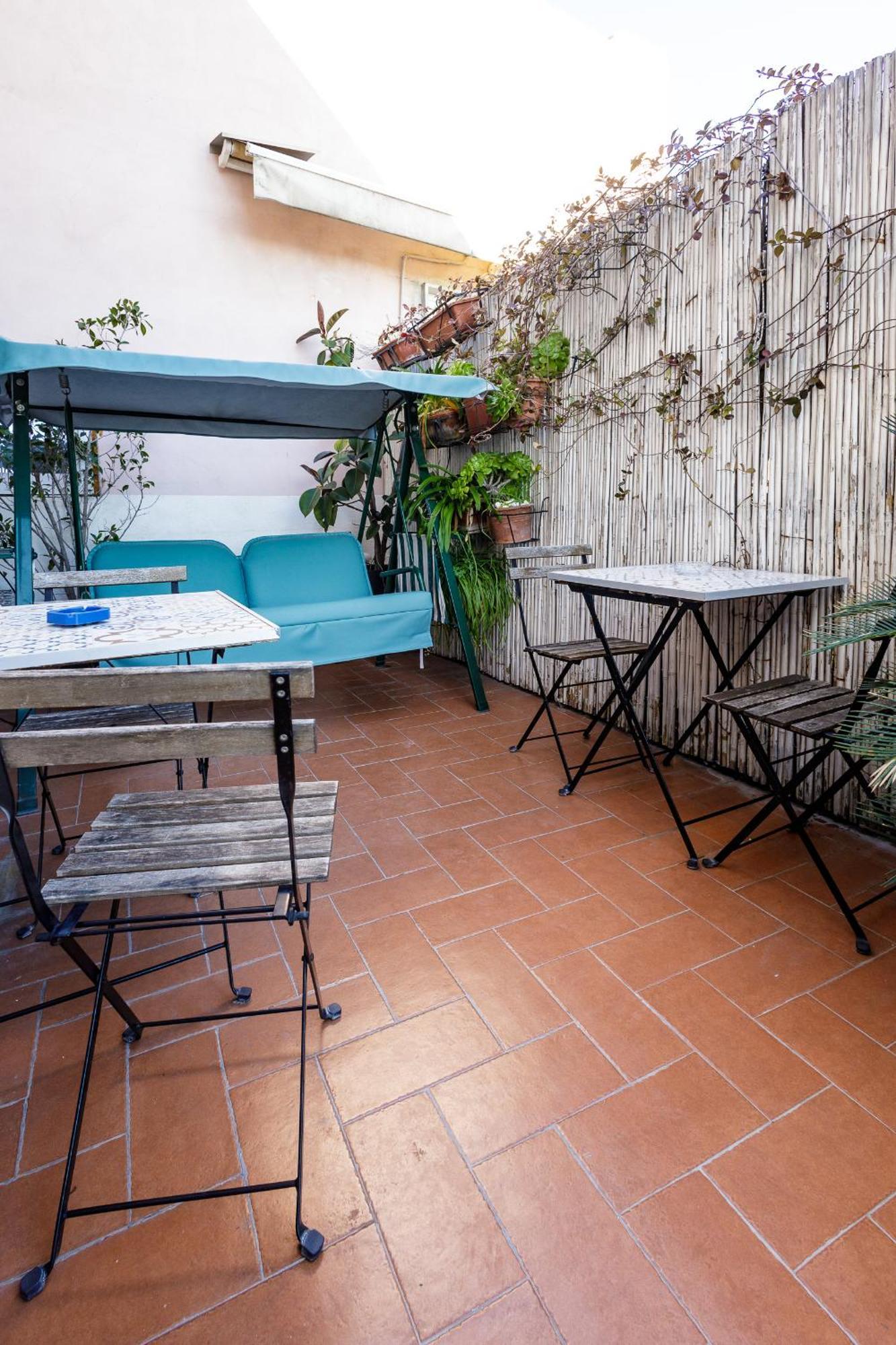 Civico13 Bed & Breakfast เนเปิลส์ ภายนอก รูปภาพ