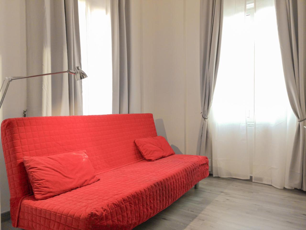 Civico13 Bed & Breakfast เนเปิลส์ ภายนอก รูปภาพ